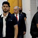 Üç ayrı suçtan yargılanan 'Gazze kasabı' Netanyahu mahkemeye böyle geldi