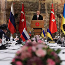 Türkiye'deki barış masası Yunanistan'ı telaşlandırdı: Yunan basınından dikkat çeken manşet ‘Atina için risk taşıyor’