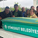 Ankara'da kazada ölen Merve öğretmen ve oğlu toprağa verildi: Rahatsızlanan oğlunu eve götürüyordu