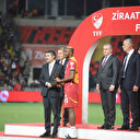 Finalin oyuncusu Victor Osimhen seçildi