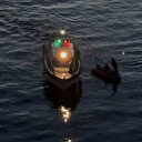 Balık tutarken kayalıklardan denize düşen genç yaralandı