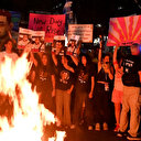 Tel Aviv’de binlerce kişi sokaklara döküldü: Netanyahu karşıtları gösteri düzenledi