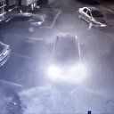 Otoparkta feci ölüm: Yere düştü üzerinden otomobil geçti