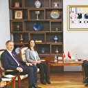 DEM yeniden parti turunda