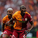 Victor Osimhen Fenerbahçe'ye mi transfer oluyor? Napoli görüşmeleri doğruladı