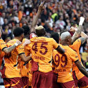 Süper Lig şampiyonu Galatasaray sadece 2 hafta lider olamadı