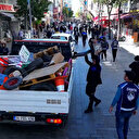 Esenler Belediyesi kaldırımları 'işgal'den kurtarıyor