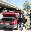 Çaldığı otomobilin yakıtı bitince, çalışır durumdaki başka otomobili çaldı