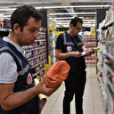 İzmir'de marketlerde 'fahiş fiyat' ve 'etiket' denetimi