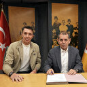 Fernando Muslera Galatasaray'la sözleşme imzaladı: İşte yeni görevi