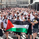 PSG taraftarları maça saatler kala Gazze için sesini yükseltti