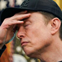 Musk gözündeki morluğun nedenini açıkladı: Macron'la dalga geçti