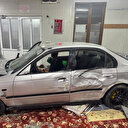 Kocaeli'de alkollü sürücü camiye daldı: 1 yaralı