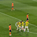 Fenerbahçeli yıldız takım arkadaşının üzerine yürüdü: Oyuncular zor sakinleştirdi