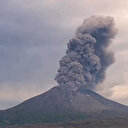 Japonya'daki Sakurajima Yanardağı patladı