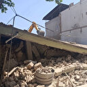 Edirne'de 2 katlı bina yıkım sırasında çöktü