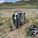 Van'da şarampole devrilen hafif ticari araçtaki 6 kişi yaralandı