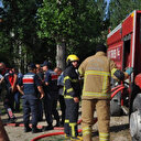Samanlıkta çıkan yangın paniğe neden oldu: Köylüler ve itfaiye müdahale etti