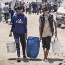 Katil İsrail saldırıları altındaki Gazze'de su krizi devam ediyor