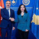 فيدان يلتقي رئيسة كوسوفو في العاصمة الألبانية