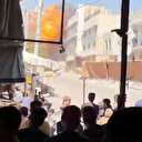 İsrail Gazze'de bir sivilin evini bombaladı