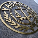 Yargıtay evinin çevresinde dolaştığı kadına çiçek gönderen kişiye 'cinsel taciz'den verilen cezayı bozdu