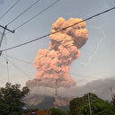 Endonezya'da alarm: Patlayan Lewotobi Yanardağı'nın külleri 16 kilometreyi aştı