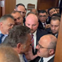 CHP’li vekiller Mustafa Varank’ın yolunu kesip üzerine yürüdü: ‘Çık şuradan terbiyesiz herif’