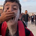 Gazzeli minik çocuk: Ekmek yerine kum yiyoruz