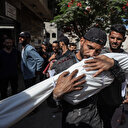 İsrail ordusu Gazze'de insani yardım bekleyen sivilleri hedef aldı