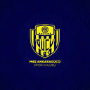 Ankaragücü'nden karne hediyesi olarak öğrencilere forma dağıttı