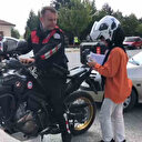 Kimliğini kaybeden ve sınav yetişememe ihtimali olan öğrencilerin imdadına polis ekipleri yetişti