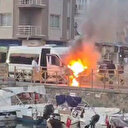 Marmaris'te minibüs yandı: Yangın kısa sürede kontrol altına alındı