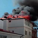 Kayseri’de 3 katlı binada çıkan yangın söndürüldü