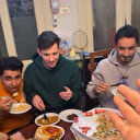 Burası Suriye: Farklı din ve mezhepten insanlar aynı sofrada