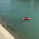 Yeğenini kurtardı kendi boğularak can verdi