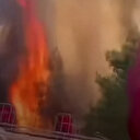 Sakarya'da orman yangınında itfaiyecilerin ölüm kalım savaşı kamerada