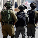 İşgalci İsrail askerleri Batı Şeria'daki baskınlarında 4 Filistinliyi yaraladı