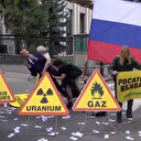 Fransa’da aktivistler Cumhurbaşkanı Macron’un bal mumu heykelini çaldı