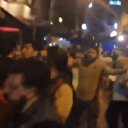 Leman dergisini protesto edenlere bira şişeleriyle saldırdılar