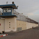 غزة.. قوات الاحتلال تفرج عن 9 أسرى بينهم سيدة وطفل بعد شهور من التعذيب