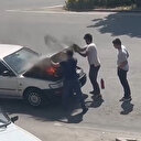 Düzce'de yanan otomobili duyarlı vatandaşlar söndürdü