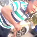 Tartıştığı kişileri balta ile tehdit etti