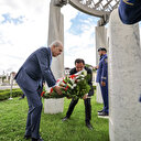 TBMM Başkanı Numan Kurtulmuş, Aliya İzzetbegoviç’in kabrini ziyaret etti