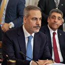 Bakan Fidan'dan kritik temaslar: Suriyeli mevkidaşı Şeybani ve ABD'nin Suriye Özel Temsilcisi Barrack ile telefonda görüştü