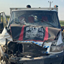 Tarım işçilerini taşıyan kamyonetler çarpıştı: 11 yaralı