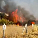 İzmir’de tarım arazisindeki yangında 8 ev zarar gördü
