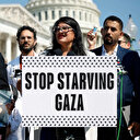 غزہ میں ہر تین میں ایک شخص کئی دن سے بھوکا ہے: اقوامِ متحدہ کے اعلیٰ عہدے دار کا بیان