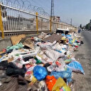 İzmir sokakları kuzeyden güneye çöpe teslim oldu