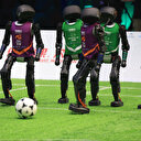 Chine: premier match de football entre robots autonomes à Pékin